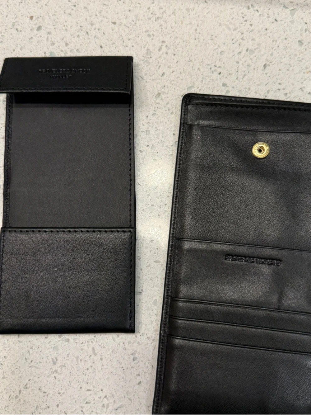 Men’s Black Genuine Leather Bi-fold Wallet